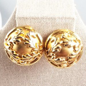 Vintage Hillary Paige Dome Clip On Earrings